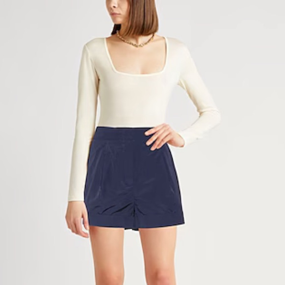 NWT Dorothee Schumacher Modern Cool Bermuda Shorts Blue MSRP $490